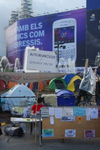 Photographie des Indignés Plaça de Catalunya à Barcelone