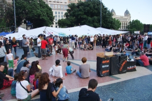 Photographie des Indignés Plaça de Catalunya à Barcelone