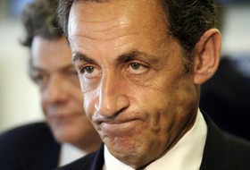 Nicolas Sarkozy envisage de renoncer à l'élection présidentielle